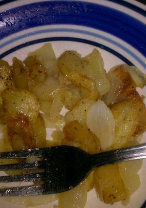 A picture of Potato and Onions .