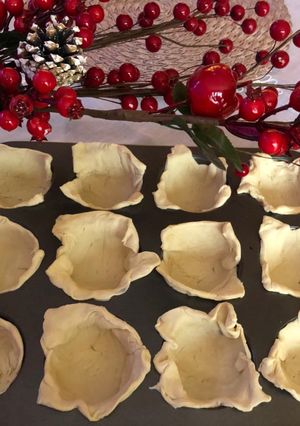 O poză a rețetei Coșulețe aperitiv din foietaj.