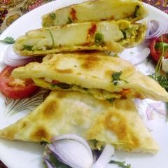 A picture of Mughlai paratha.