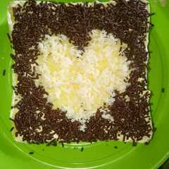 A picture of Bolu kukus susu simpel (no mixer, no oven, no timbangan).