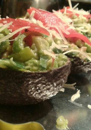 Una foto de Paltas rellenas y sabrosas
