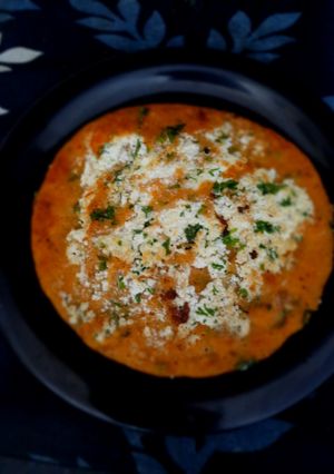 A picture of Nutritients packed Cucumber and Tomato chilla with paneer filling.