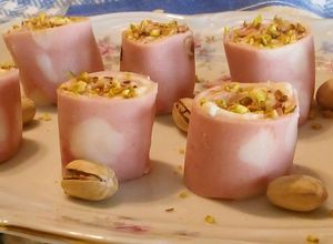 Una foto de Sushi de mortadella