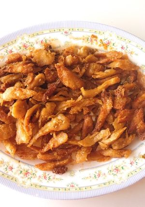 Hình của món Mì căn xào xả ớt chay.