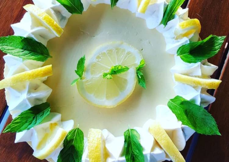 Cheesecake con crema al limone senza cottura