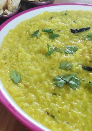 A picture of Mung Dal khichadi.