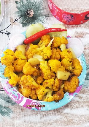 ऑरेंज फूलगोभी की सब्जी (orange full gobi ki sabzi recipe in Hindi) रेसिपी मुख्य फोटो