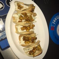 A picture of Chicken Tacos.