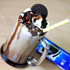 A picture of Oreo Milkshake.
