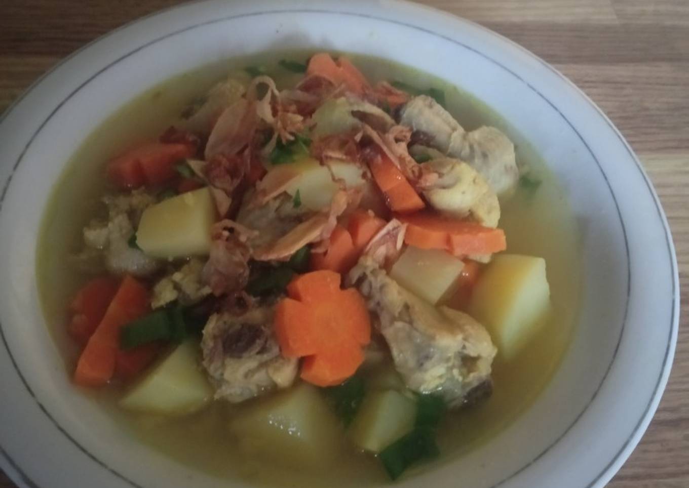 Sop ayam rumahan