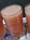 એપલ સ્ટ્રોબેરી જ્યુસ (Apple Strawberry Juice Recipe In Gujarati)
