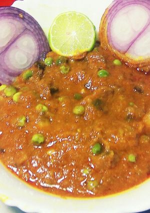 মটর মাশরুম রেসিপির প্রধান ছবি