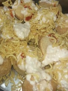 দই ফুচকা (doi fuchka recipe in Bengali) রেসিপির প্রধান ছবি