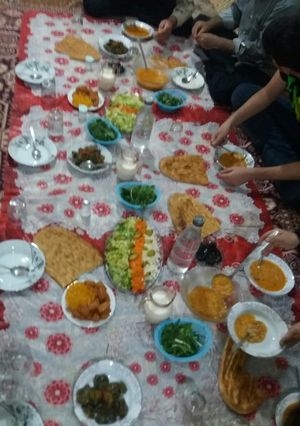 عکسی از دستور سفره افطارما سیزدهم ماه مبارک رمضان