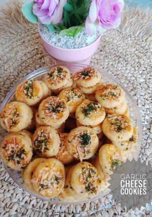 Foto resep Garlic Cheese Cookies