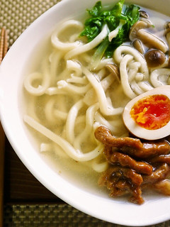 極濃蒜香鍋燒麵 的食譜成品照片