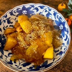 A picture of Korean style Chicken and Potato.