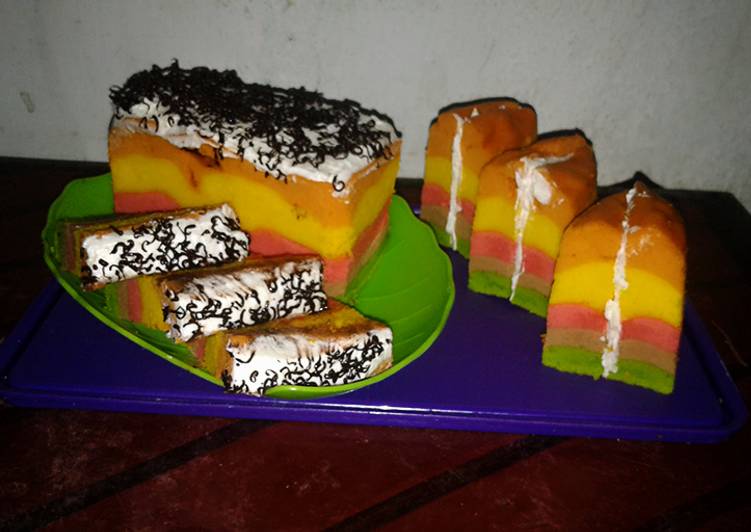 7 Resep: Steam rainbow cake with cream cheese Kekinian