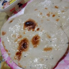 A picture of Butter naan.