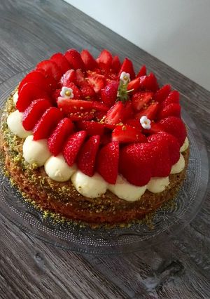 Une photo de Tarte fraise pistache