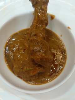 নারকেল চিকেন কারি (Coconut chicken curry recipe in Bengali) রেসিপির প্রধান ছবি