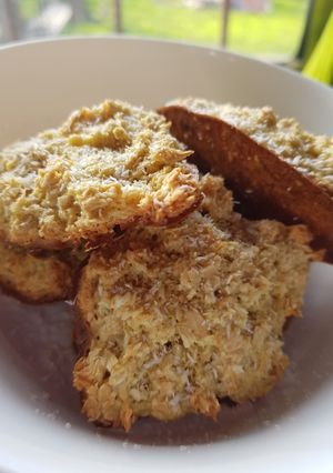 Una foto de Cookies de avena y coco FÁCILES