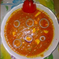 A picture of Mattar paneer.
