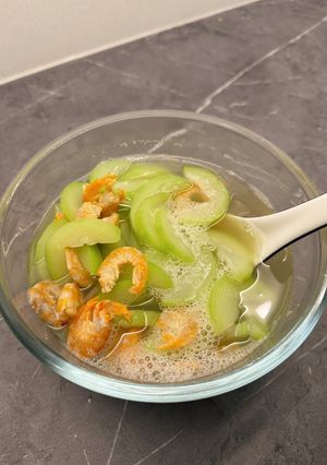 A picture of Opo Squash Soup with Dried Shrimp.