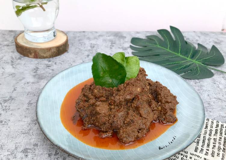 Cara Gampang Menyiapkan Rendang Padang Anti Gagal