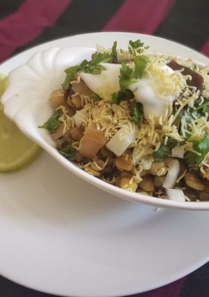 A picture of Green gram sprouts chat.