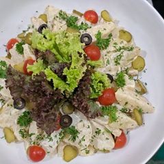 Creamy mustard potato salad A picture of Creamy mustard potato salad.