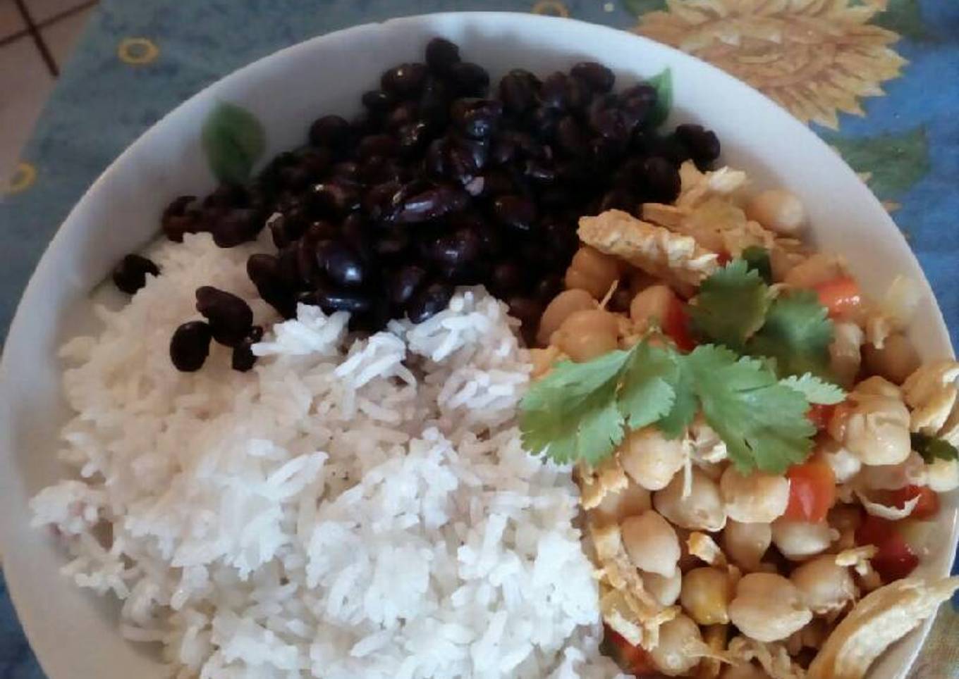 Garbanzos con pollo 🐔