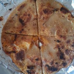 A picture of Aloo paratha.