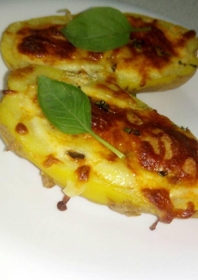 Una foto de Patatas rellenas atún y verduras