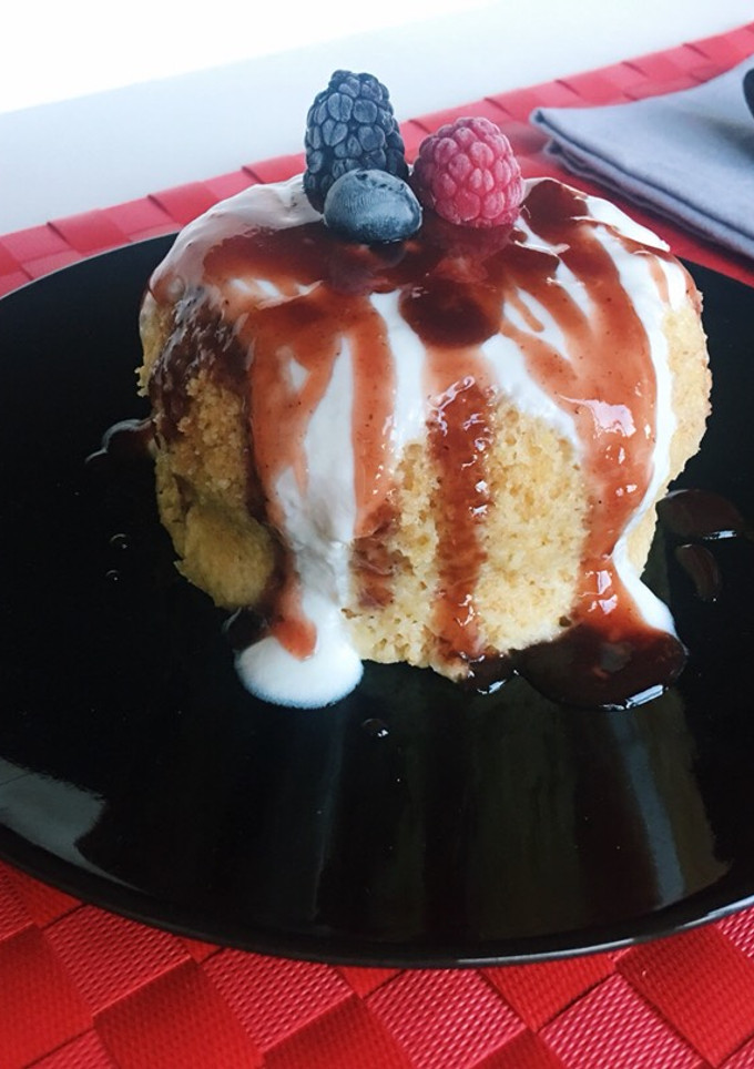 Una foto de Mug cake de yogur