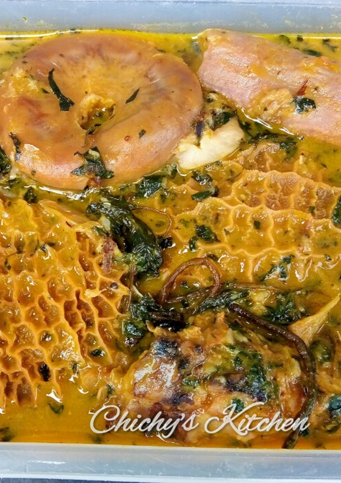A picture of Ofe Onugbu (Bitterleaf soup).