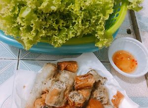 Hình của món Nem rán hà nội.
