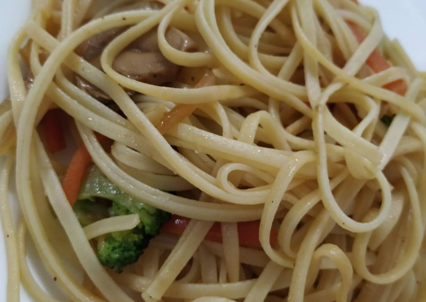 Tallarines con verduras al estilo oriental 🥢😄