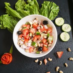 A picture of Fresh salad bowl.