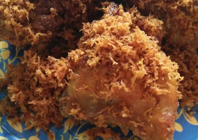 Bagaimana Menyiapkan Ayam goreng srundeng Anti Gagal