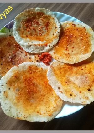 રોટલી ખાખરા (Rotli Khakhra Recipe In Gujarati) રેસીપી મુખ્ય ફોટો
