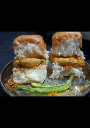A picture of Vada Pav.