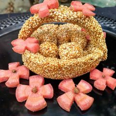 A picture of Jaggery Basket.