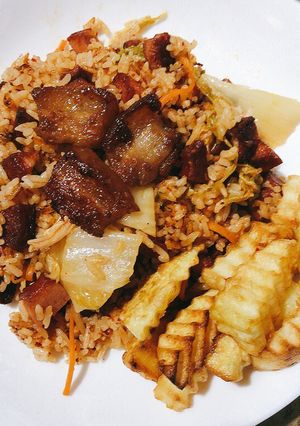 Hình của món Cơm Rang Kim Chi.