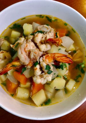 Hình của món Súp rau củ với tôm sú 🦐.