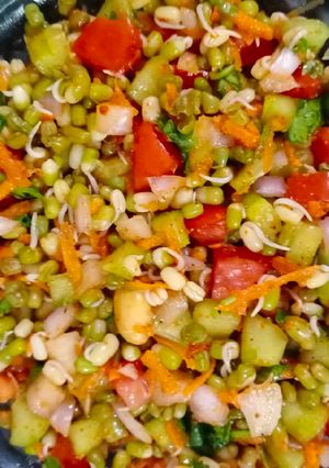 મુંગ મસાલા (Mung Masala Recipe in Gujarati) રેસીપી મુખ્ય ફોટો