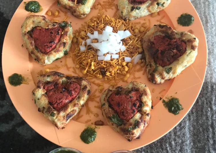 How to Make Appetizing Valentine 50:50cutlets