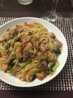 Una foto de Chow Mein Cantones
