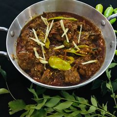 A picture of Beef karahi.