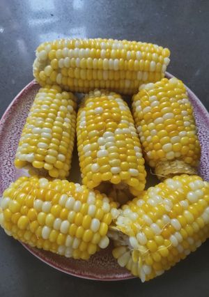 A picture of Boiled Corn.